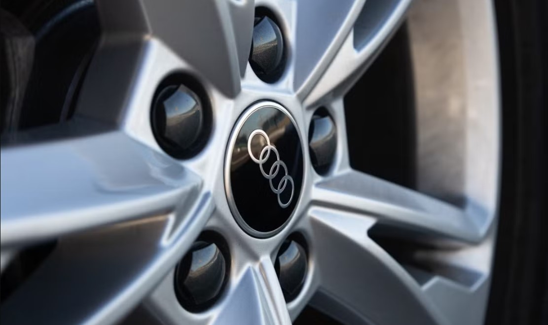 Looking for Audi Q7 hire, sports car hire or luxury car hire Sydney?