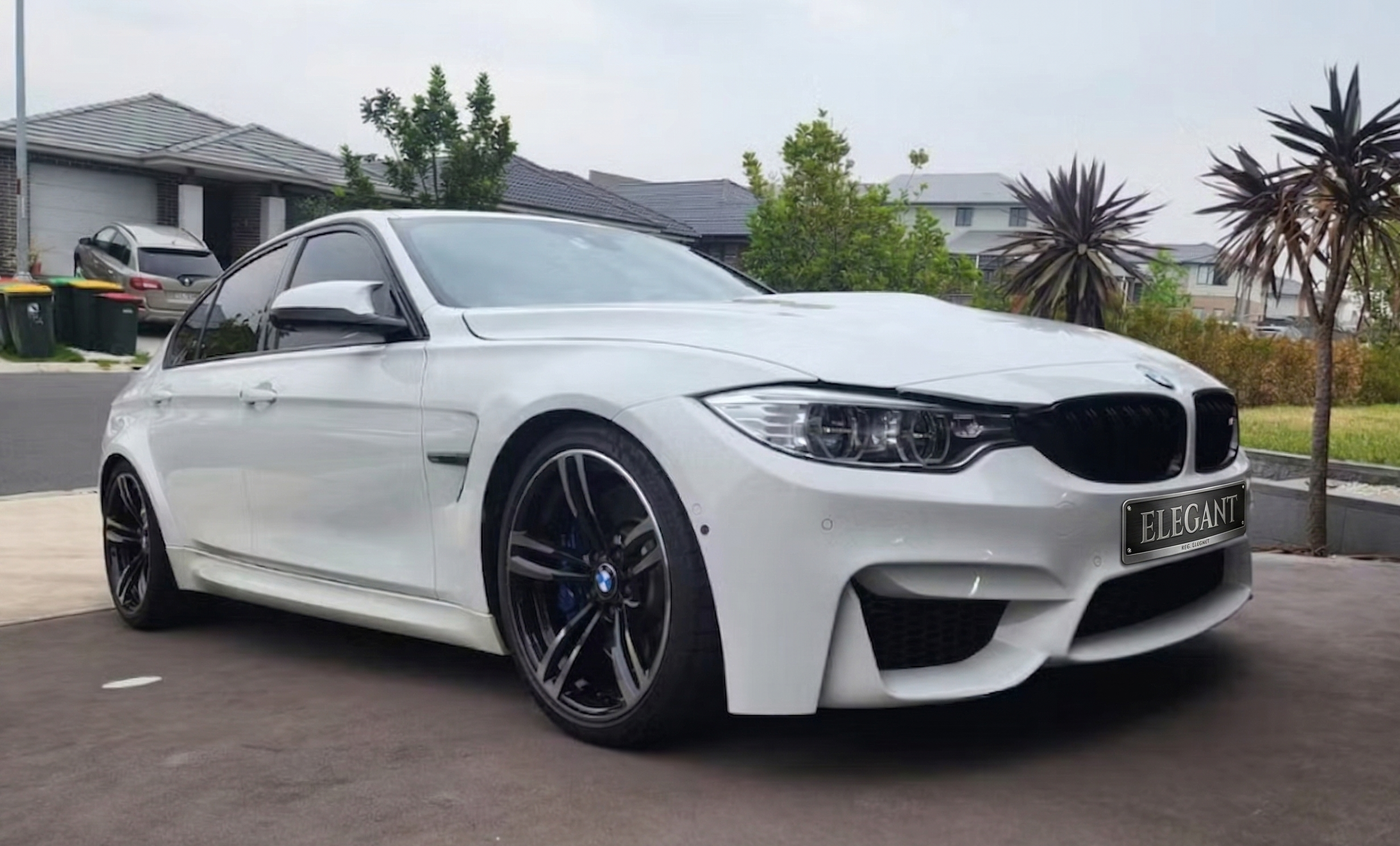 Looking for BMW M3 2016 hire or luxury car hire Sydney? Elegant Rentals BMW M3 2016 may be the perfect sports car rental for you.