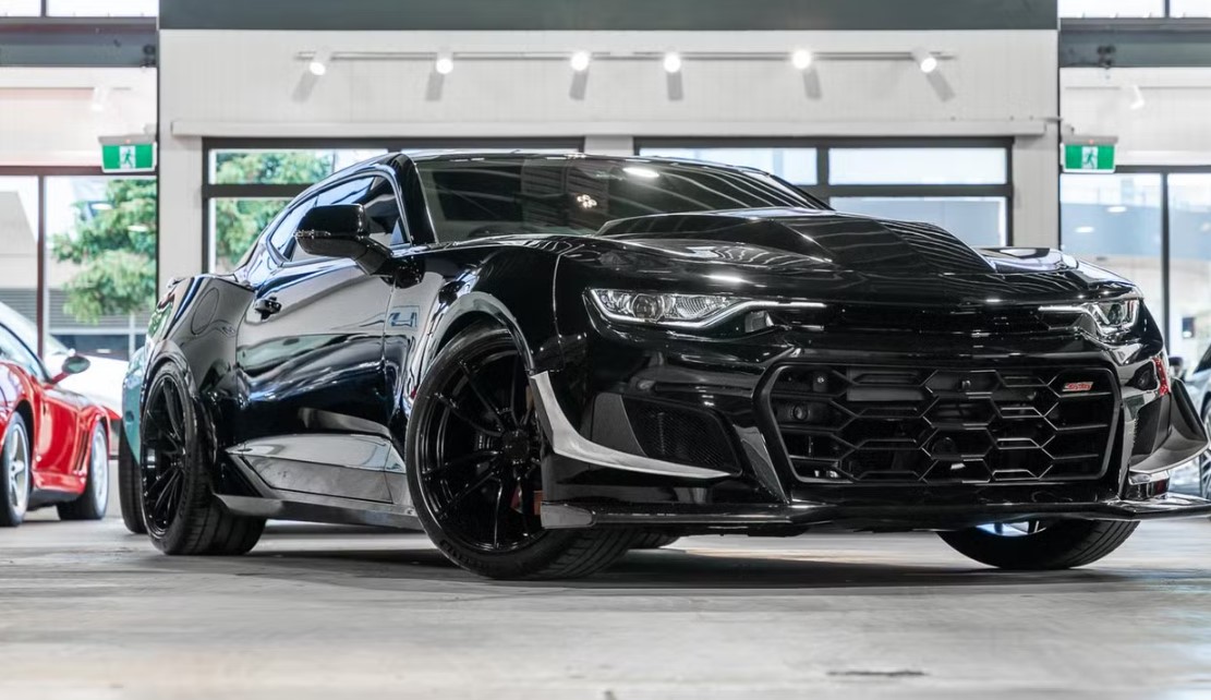 Looking for Chevrolet Camaro hire, sports car hire or luxury car hire Sydney?