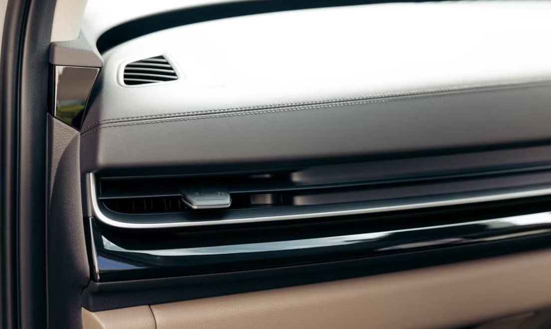 Looking for Kia CARNIVAL car hire or luxury car hire Sydney?