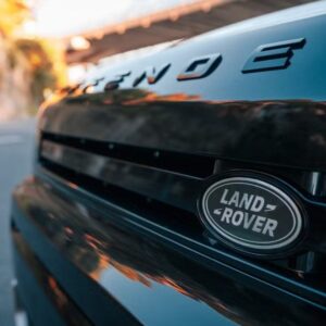Looking for Land Rover DEFENDER hire or luxury car hire Sydney?